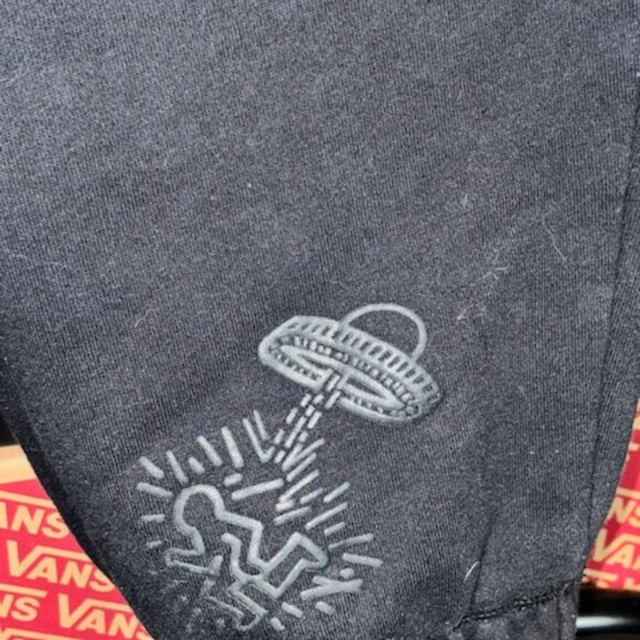 KEITH HARING full matching XL black sweatsuit with giant radiant baby on back!!! - Picture 7 of 9